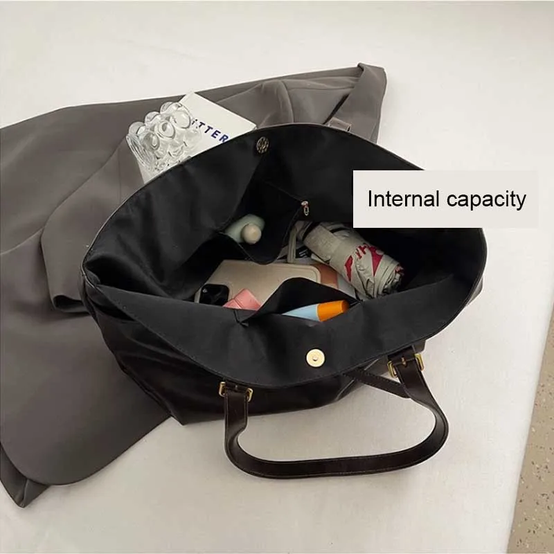 سعة كبيرة الشتاء سيدة حقيبة كتف خمر فتاة عادية حمل الحقائب Y2K بولي Leather حقائب جلدية الإناث المرأة حقيبة ركاب محفظة