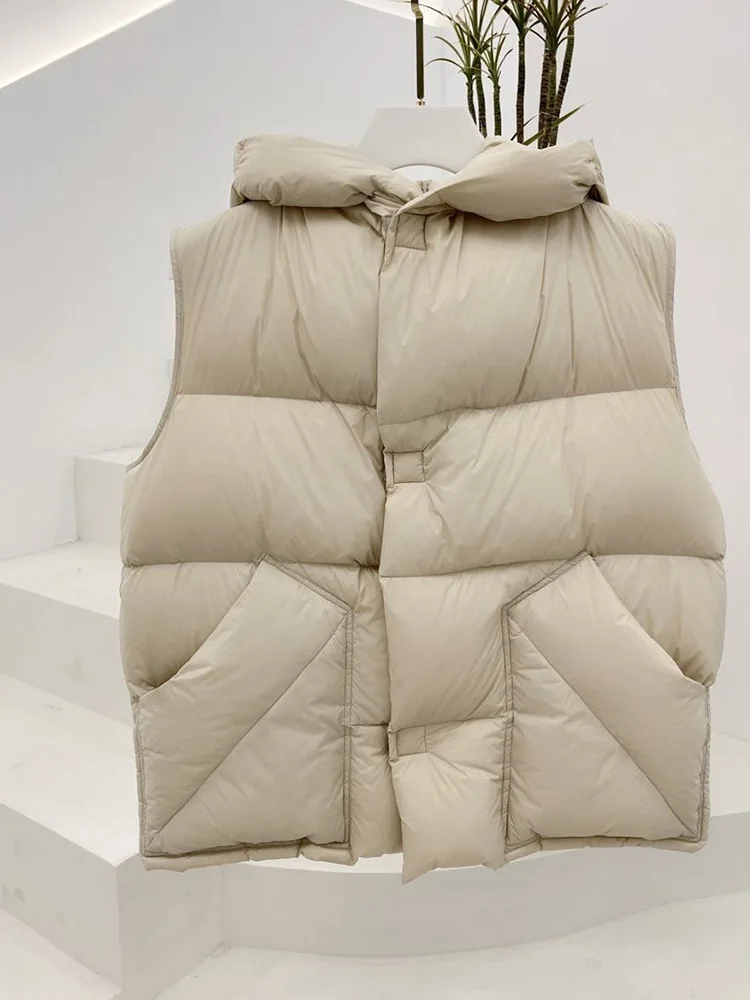 2025 Inverno Nuovo Solido Imbottiture Maglia da Donna Ultra Leggero Soffio Addensato Moda Con Cappuccio Design Senso Piumino d'anatra Bianca Pane Gilet