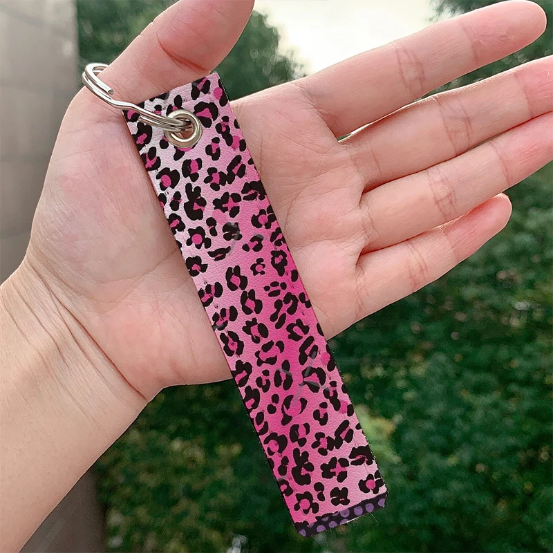 Pink and White Leopard Leather Keychain cute Strap Keyrings Hanging Holder Bag Car Wallet Trinket Keychain Hanging Decoration