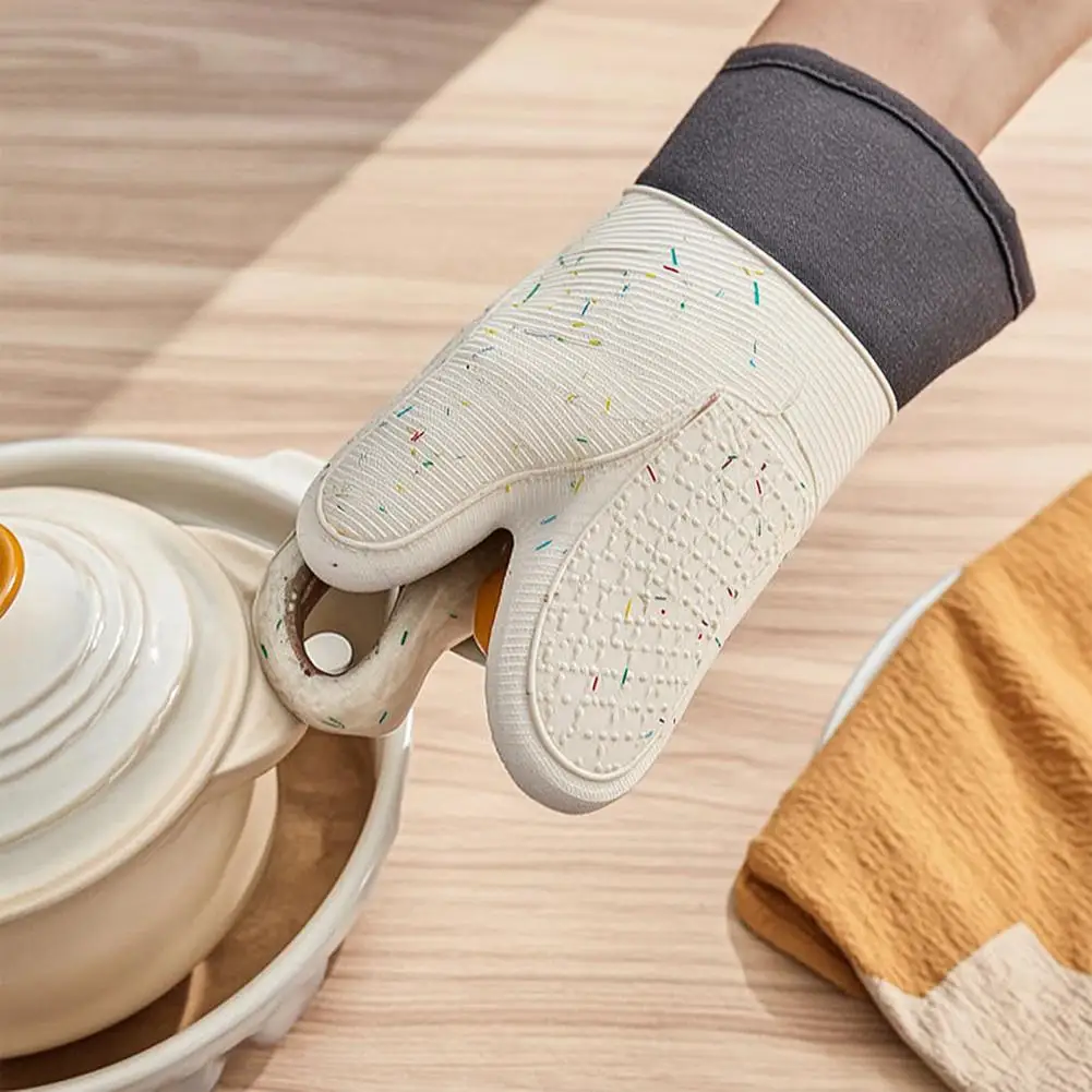 Flexible Kitchen Gloves Heat Resistant Silicone Oven Mitts with Anti-slip Grip Quilted Lining Kitchen Gloves Insulated Reusable