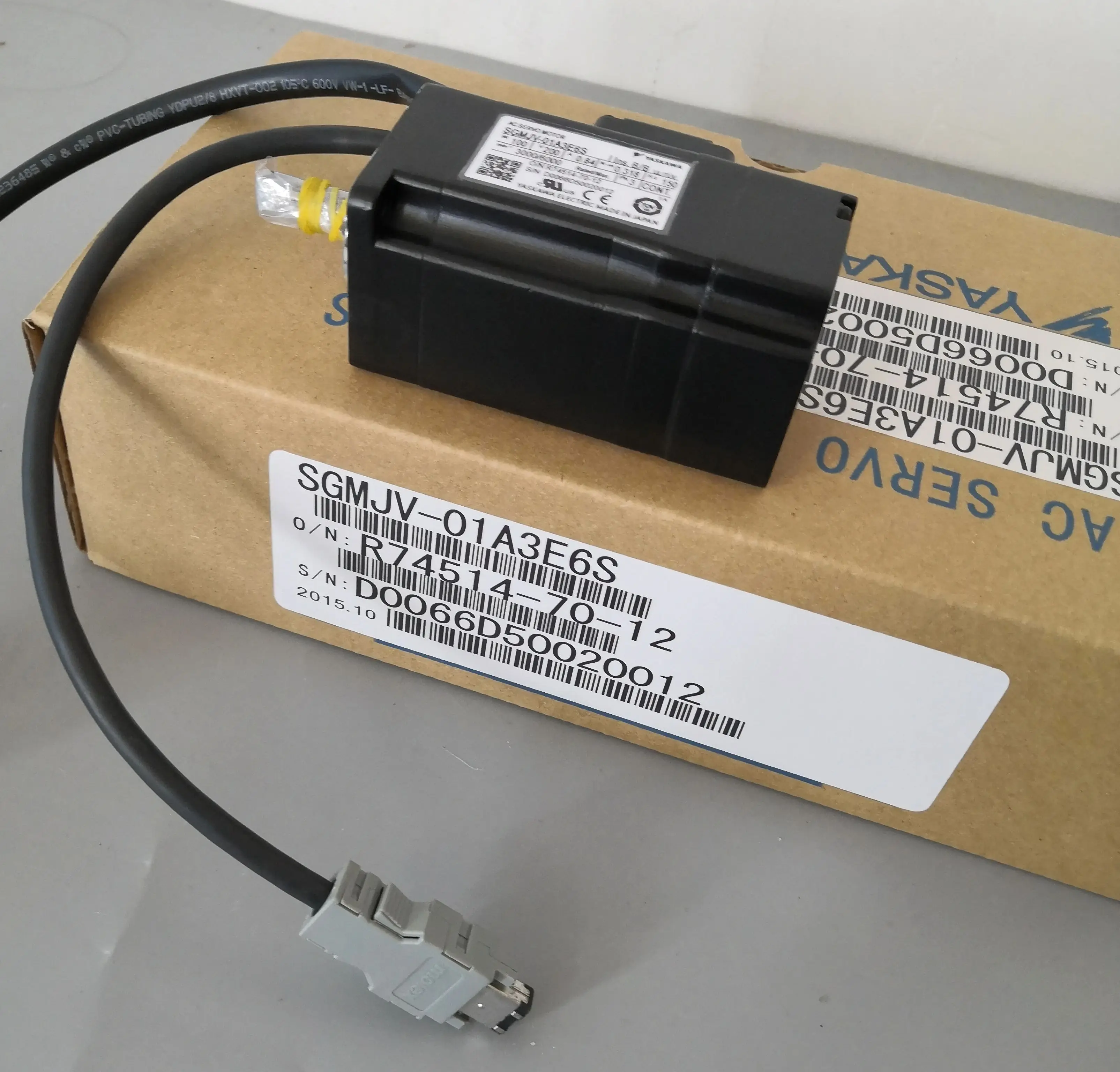 Brand new Genuine Original Product SGMJV-01A3E6S Servo motor，SGMJV 01A3E6S，Fast shipping