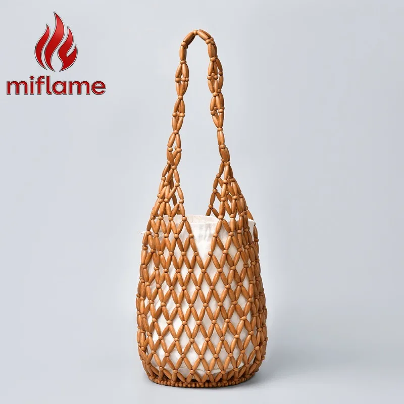 

Miflame Woven Wooden Bead Shoulder Bag for Beach Travel Lightweight Handmade Bucket Bag for Women Vacation Style