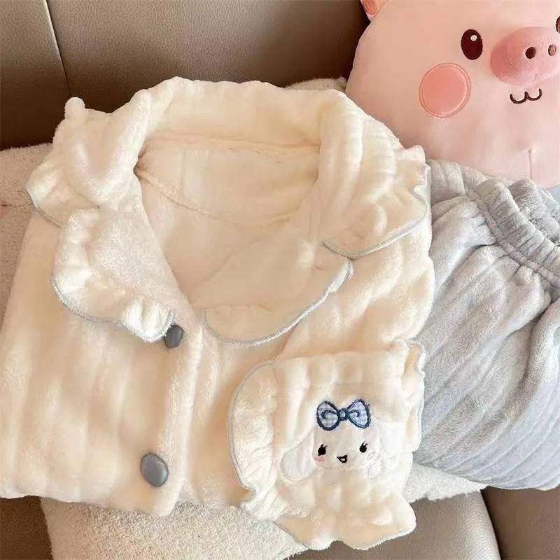 ชุดนอนผ้าคอรัลฟลีซสำหรับเด็กผู้หญิง ฤดูใบไม้ร่วง ฤดูหนาว ลายการ์ตูนน่ารัก ผ้าฟลานเนลหนานุ่ม อุ่นสบาย ลายซินนามอนโรล ชุดนอนนักเรียนทรงหลวมใส่สบายอยู่บ้าน