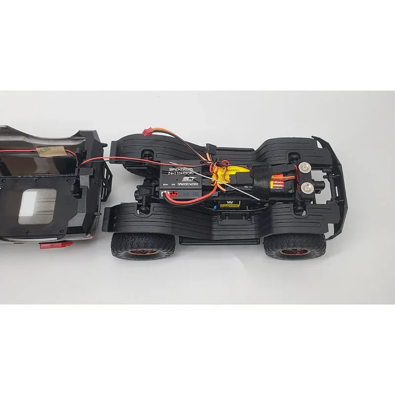 2 pçs simulação resina 3d impresso pára-choques para 1/24 rc rastreador carro scx24 gx470 4x4 rock crawler diy