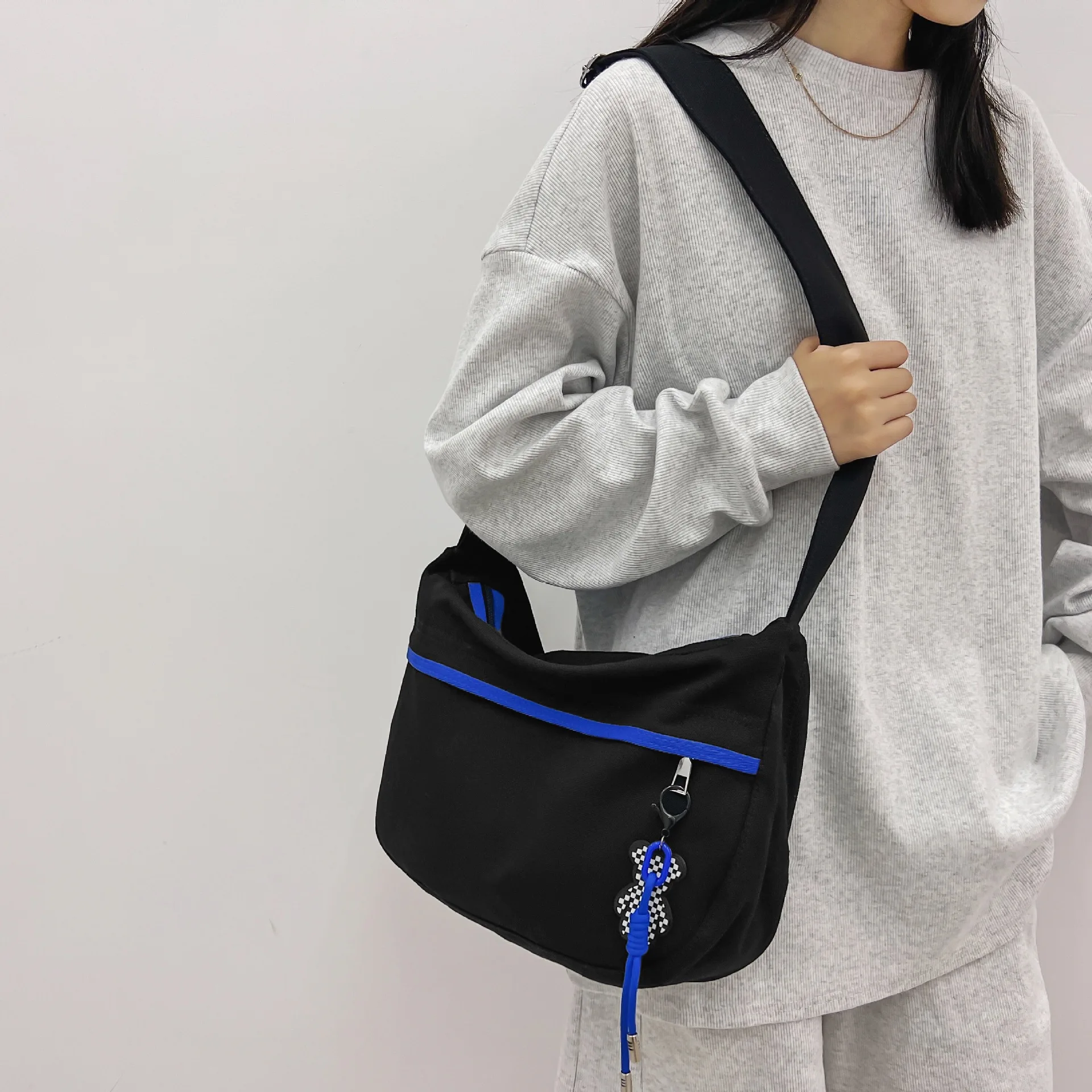 

Модная большая сумка для женщин, дизайнерская роскошная сумка, стильная большая вместительная сумка через плечо, повседневная школьная сумка унисекс