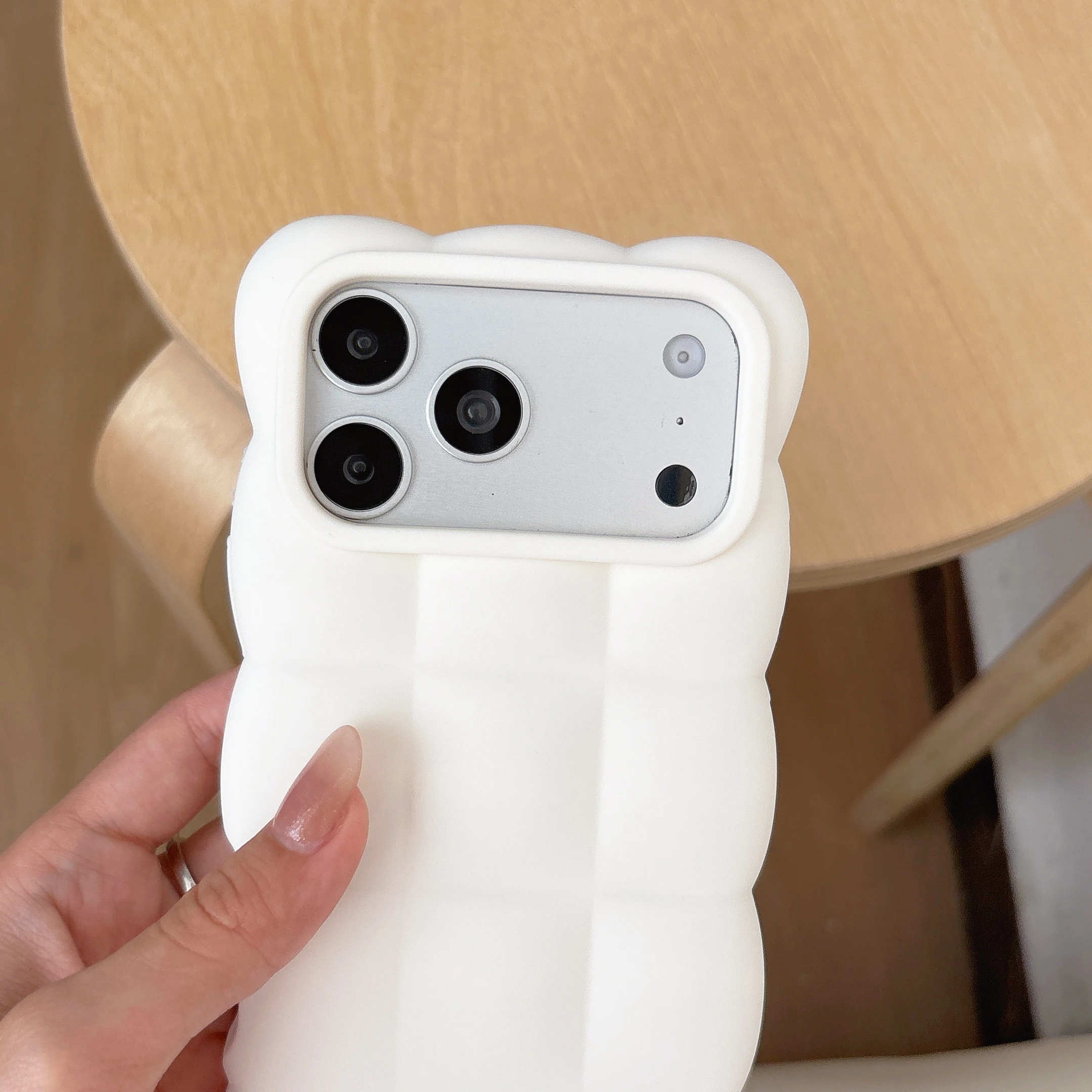 Urocze, miękkie silikonowe etu – Cute Cartoon Wrist Strap Silicone Case recenzja i cena