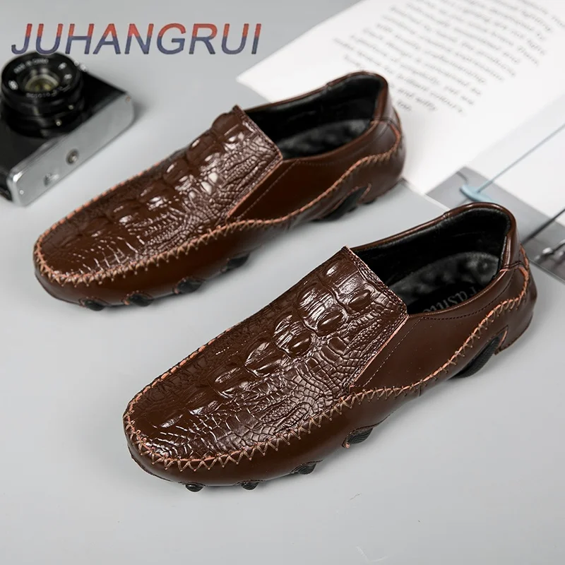 2025 New Men's Handmade Casual Leather Loafers, Minimalist Design with Durable Rubber Soles, Fashionable Daily Shoes for Leisure