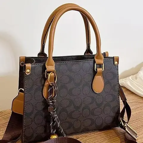 New 2025 Fashion Versatile Women's Bag with Large Capacity and High Quality, Retro Vintage Flower Handheld Tote Bag