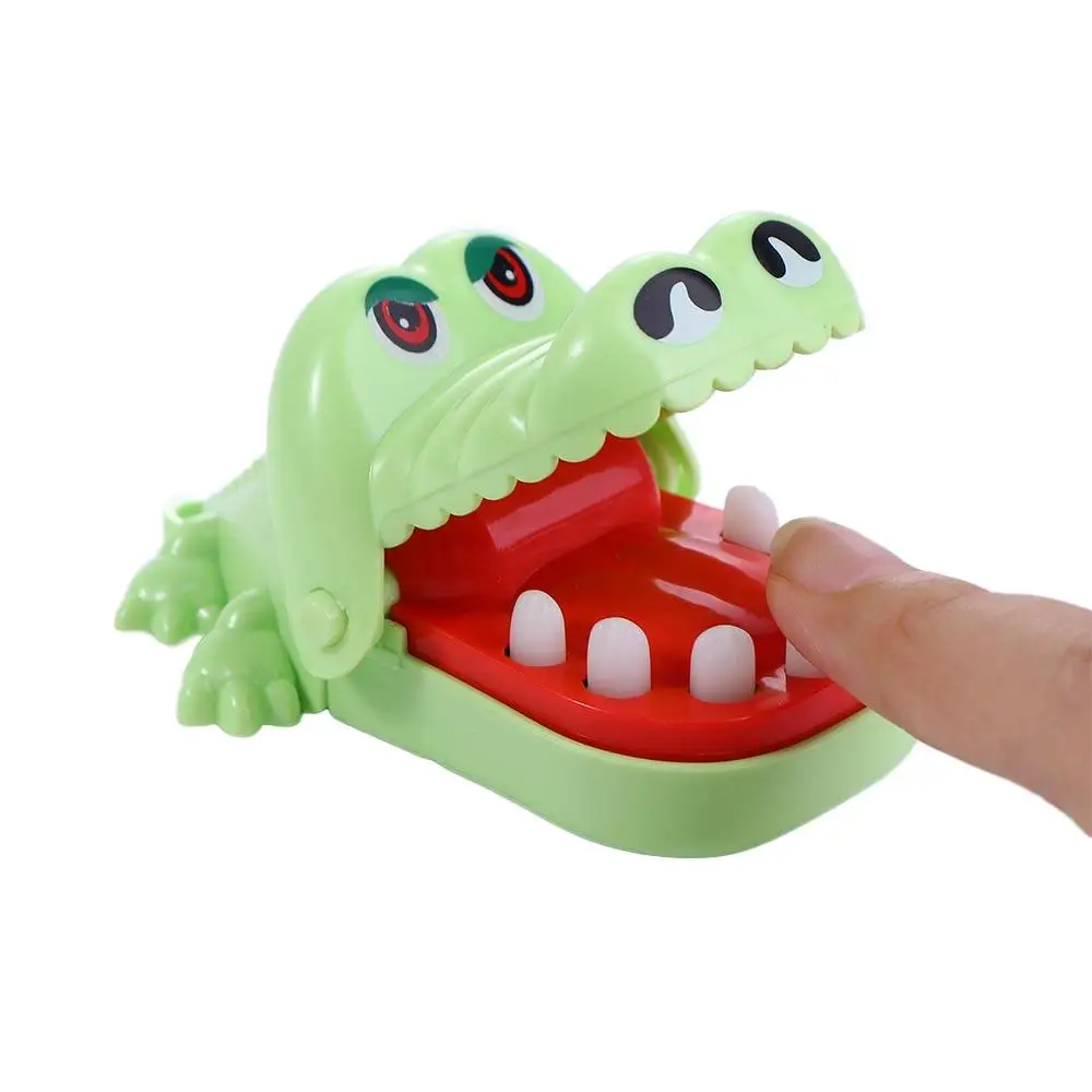 Brinquedo prático dentista com chaveiro novidade brinquedos mordendo mão jacaré crocodilo brinquedos mordida dedo jogo gags brinquedo crocodilo boca