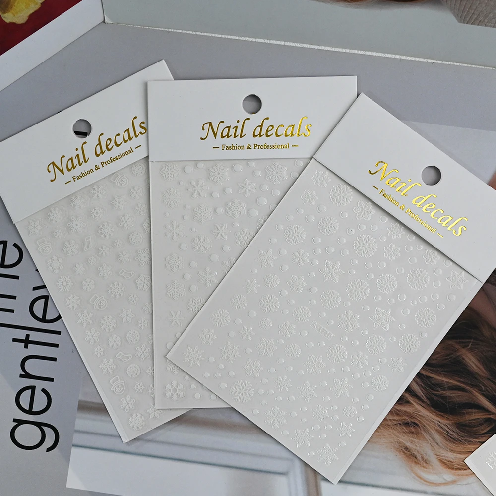 1Pc Lichtgevende Kerst Sneeuwvlokken Nail Stickers Glow In The Dark Sneeuwpop Elanden Stickers 3D Winter Nieuwjaar manicure Sliders