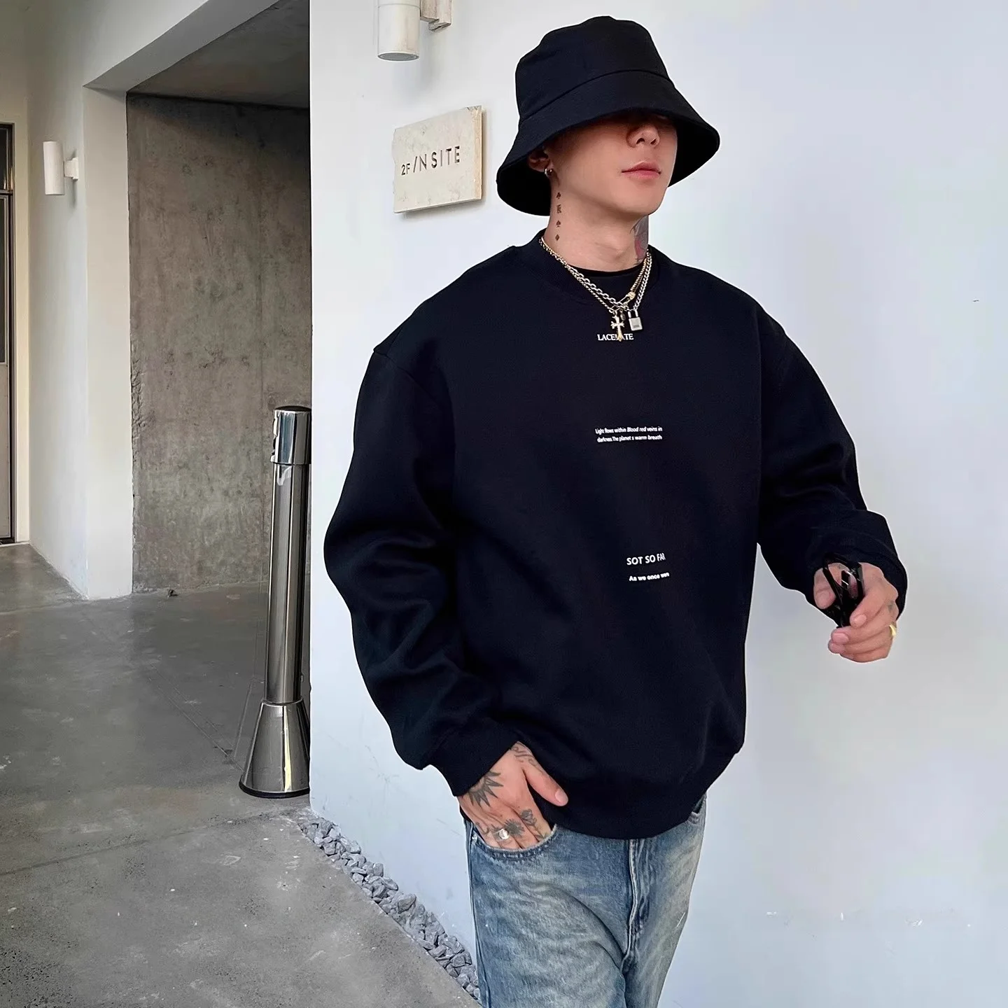 

Свитшот большого размера с круглым вырезом и надписью от американского модного бренда, осенне-зимняя новинка, с принтом-слоганом, модель 2