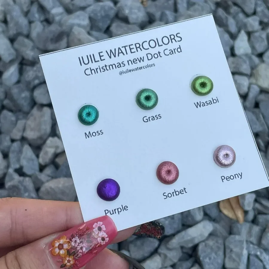 สีน้ำทำมือสำหรับงานศิลปะและงานฝีมือ เหมาะสำหรับการ์ดอวยพรวันหยุดและงานตกแต่ง ประกอบด้วยสีสันสดใส 6 สี