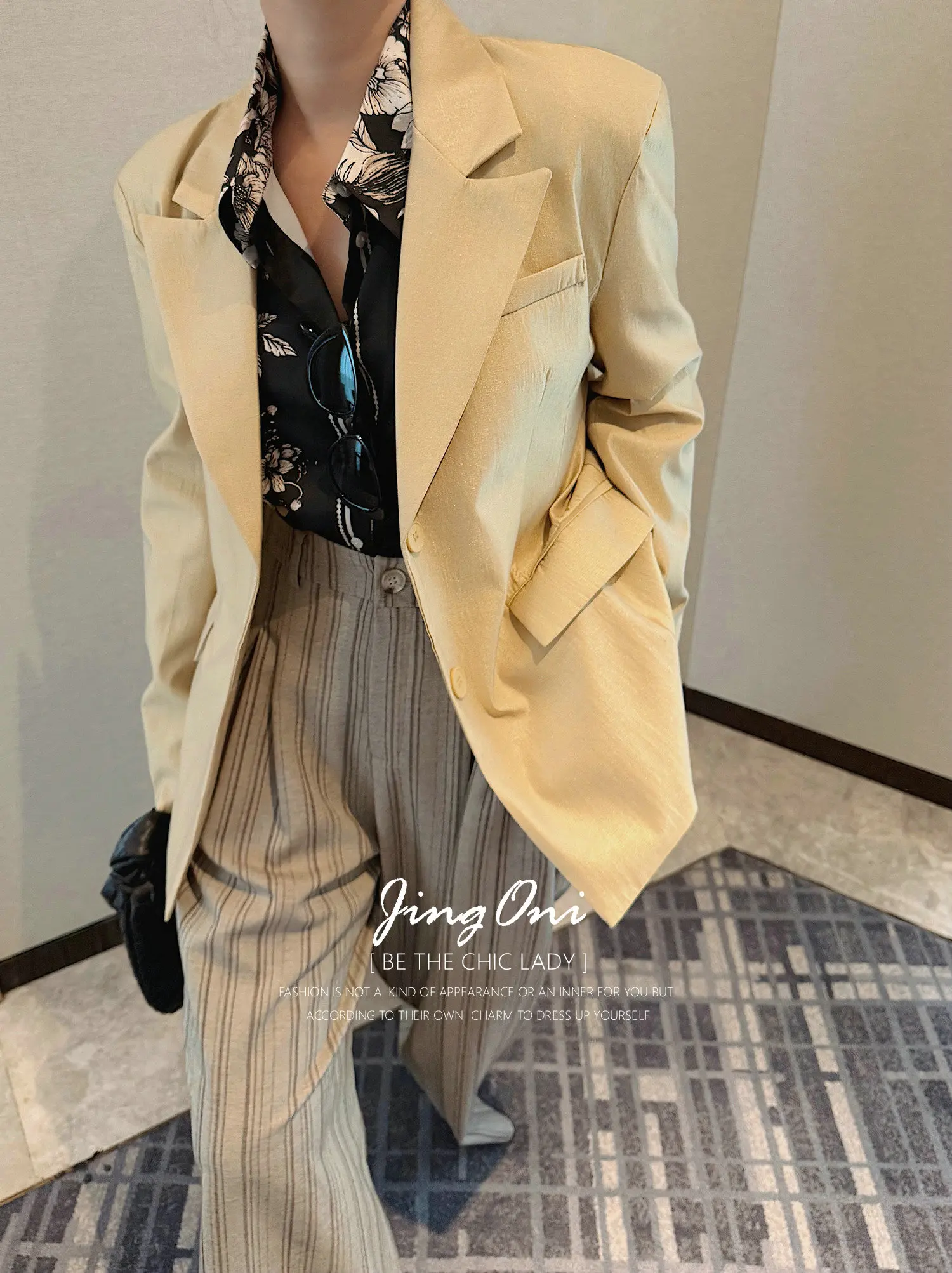 

Blazer Woman Clothes Stylish Fitted Jacket Coat Spring Autumn Long Sleeve Korean Elegant 2025 Suit Chic New Luxury Cropped Tops