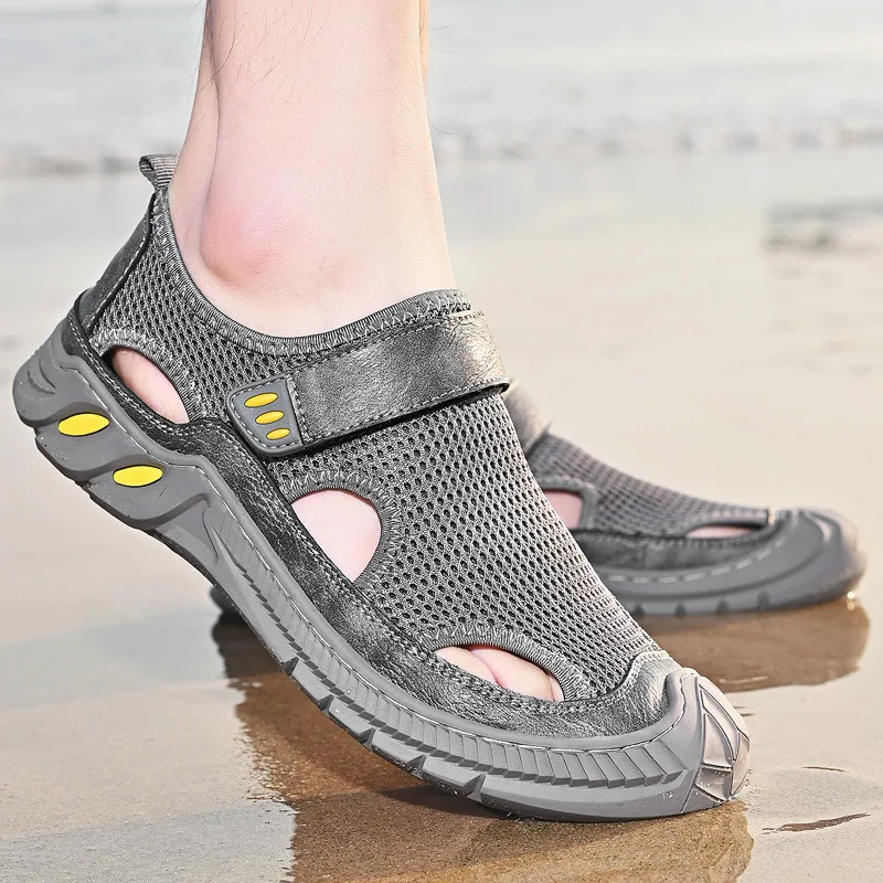 Barefoot Beach Shoes Camping Travel Gladiator Sandals Men's Outerwear Trendy Cool Slippers Mesh Quick Drying Sports Sweatproof