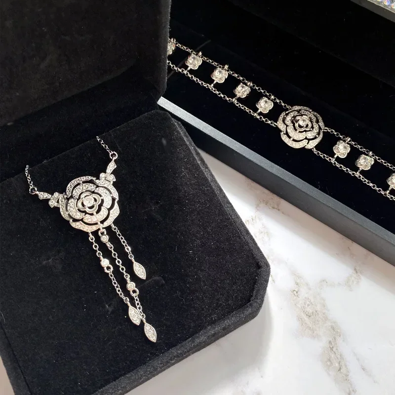 

MDL Moissanite Style.New Camellia Tassel Drop Gemstone Necklace Designer 18K Gold Plated Cubic Zircon Rose Bracelet