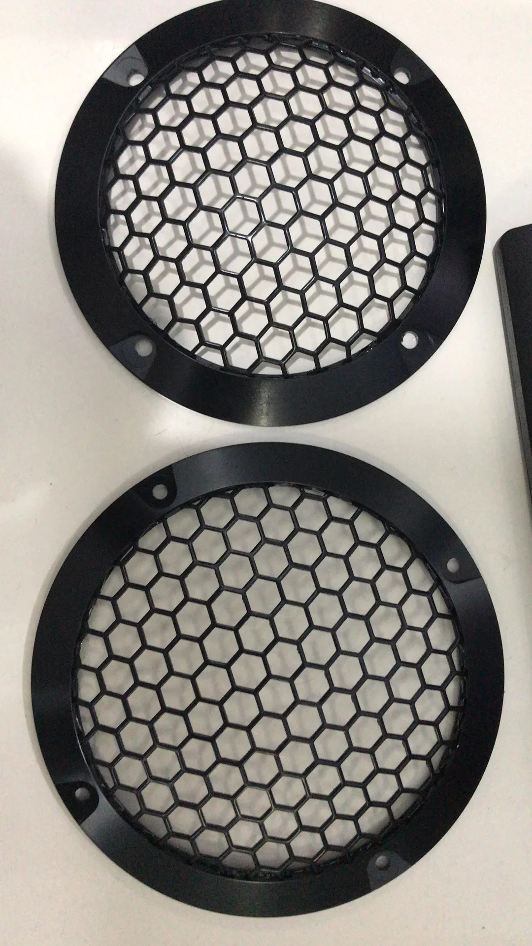 A Pair of 4-inch Aluminum Alloy Grille for Car Professional Audio Accessories, Metal Protective Cover, Black Protective Grille