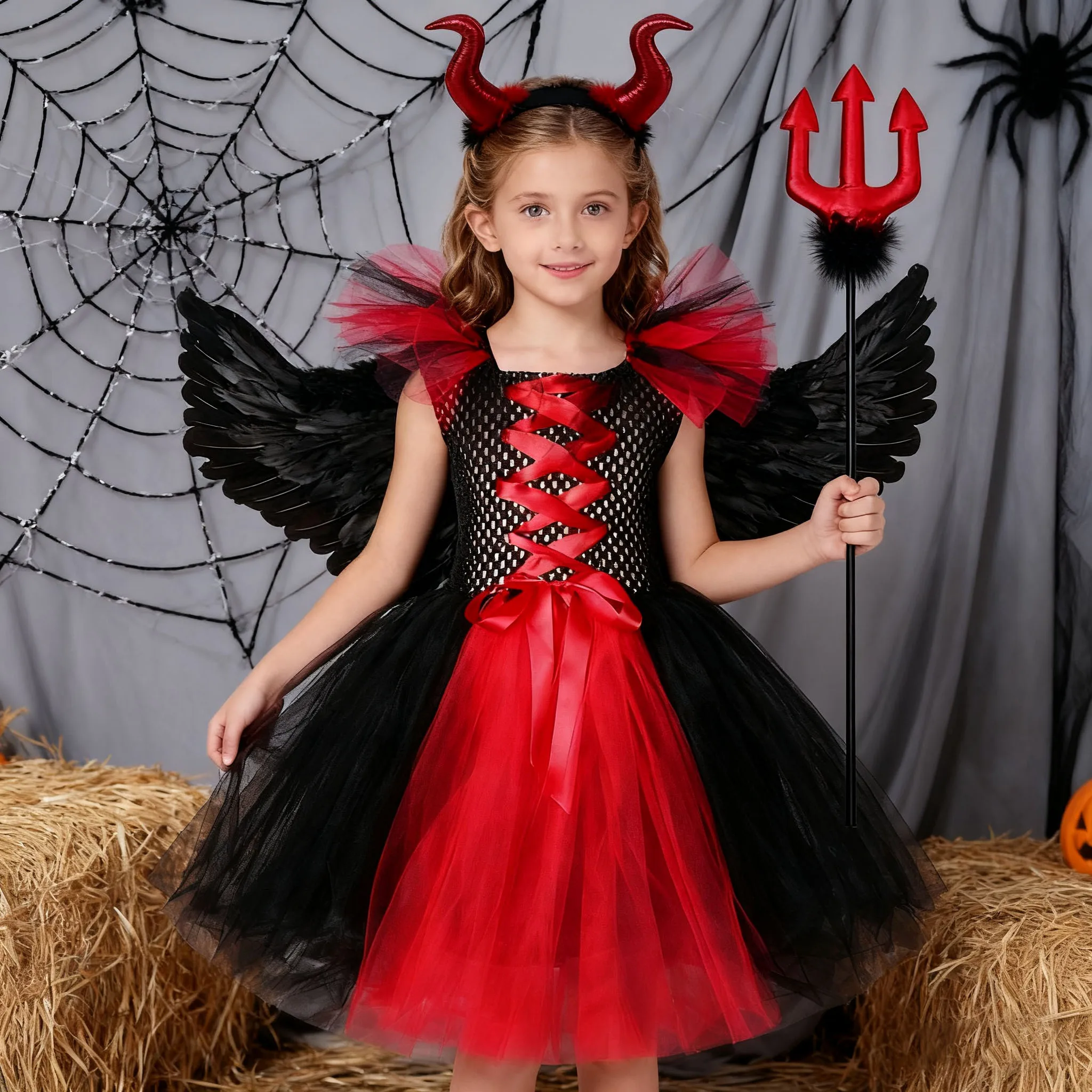 

Карнавальный костюм на Хэллоуин для девочек, черное платье злой королевы, вампира, дьявола, комплект с рогами, крыльями, трезубец, детская праздничная одежда