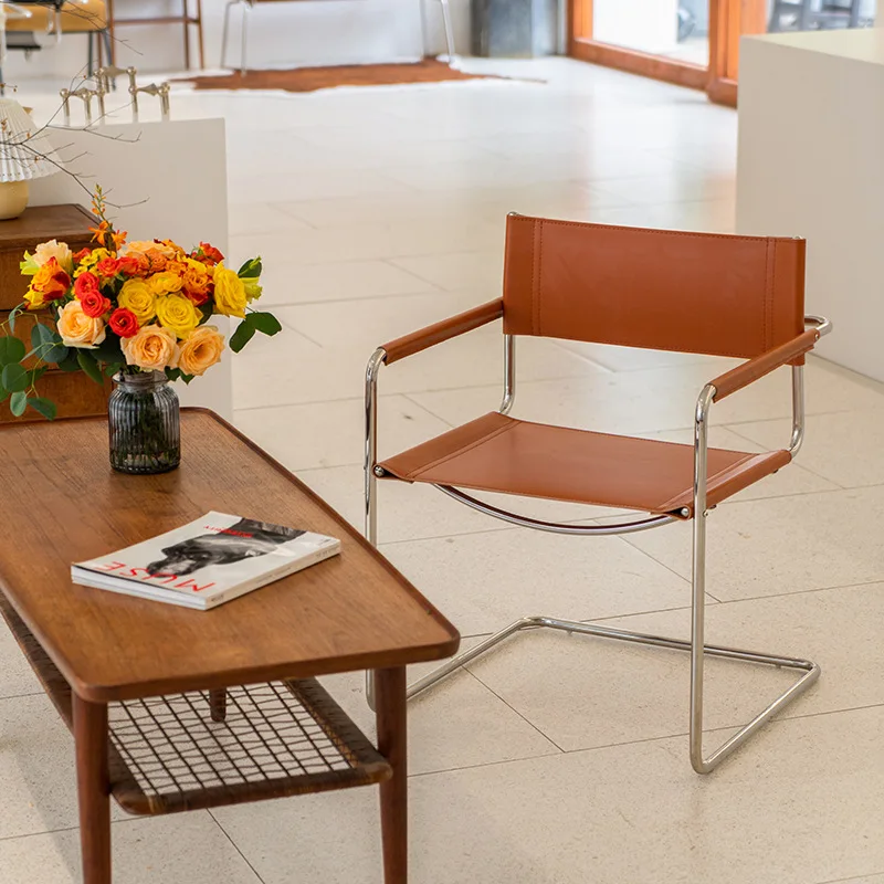 

ins Mr. Wind Armchair Nordic Bauhaus Designer Chair Stainless Steel Tube Saddle Leather Chair Casual Negotiation Chair