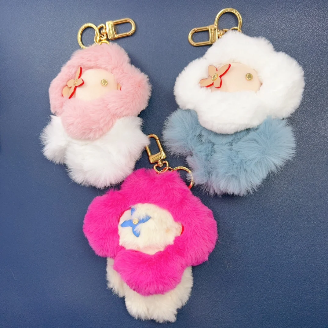 

European and American Fashion Sunflower Plush Doll Bag Pendant Keychain