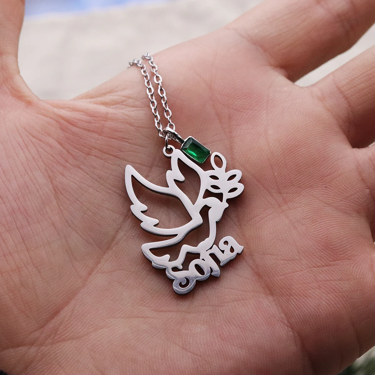 

Ожерелье с именем на заказ Todorova, дизайн с голубем мира и оливковой ветвью, из нержавеющей стали, золотистого цвета, модные украшения, подарок для вечеринки