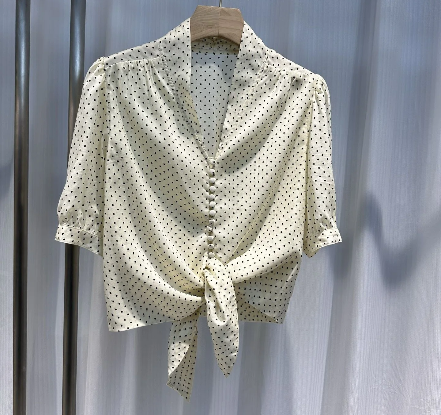 

Tops Fashion New Blouses 2025 Summer Style Lady Sexy V-Neck Polka Dot Print Bow Deco Short Sleeve Casual Sexy Crop Tops Blusa