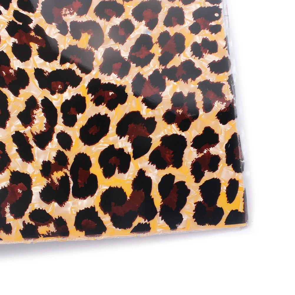 

Self Adhesive Acoustic Guitar Pickguard Sheet Leopard Print Scratch Plate 44x29cm DIY Blank Pickguard Material Heat Resistant