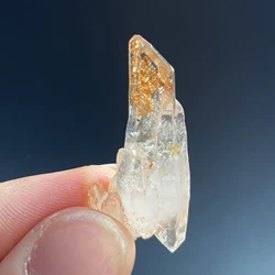 Natural Skeletal Crystal Point Fluorescence Effect Mineral Specimen Clear Quartz Raw Rock Decor Rough Healing Stone Madagascar