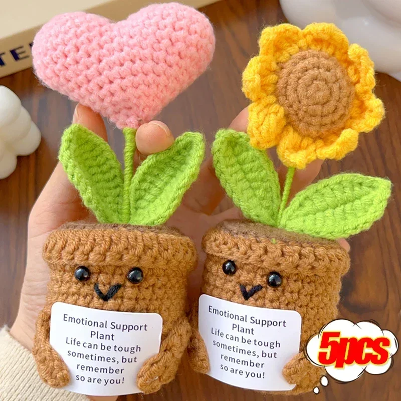 Funny Positive Energy Heart Flowers Emotional Support Hand-woven Hug Pocket Knitting Dolls With Card Home Ornaments Kids Gifts