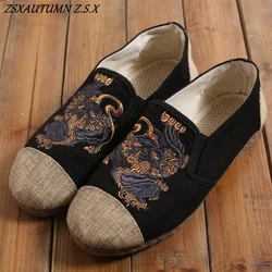 Chinese Style Cloth Shoes Men's Slip-ons 2023 Spring Summer New Flat Shoes Vintage Canvas Shoes Loafers Cotton and Linen