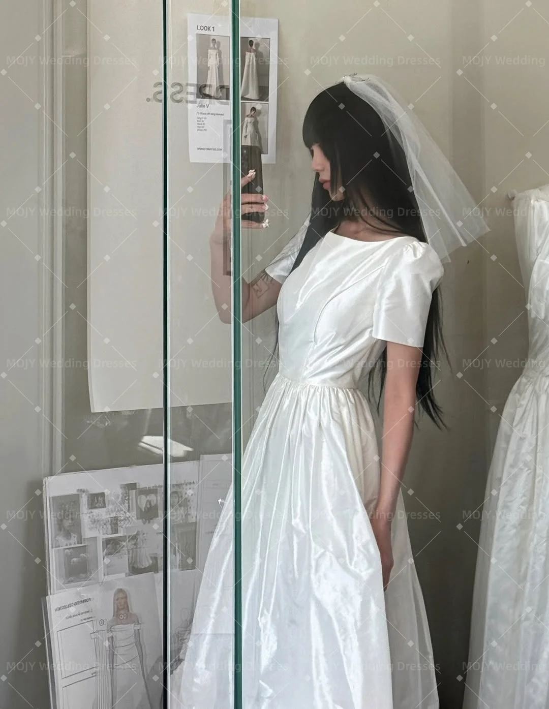 

Свадебное платье Mojy Modern: короткий рукав, вырез-лодочка, тафта цвета слоновой кости, А-силуэт, корейский стиль, для фотосессий, на заказ, вечернее платье