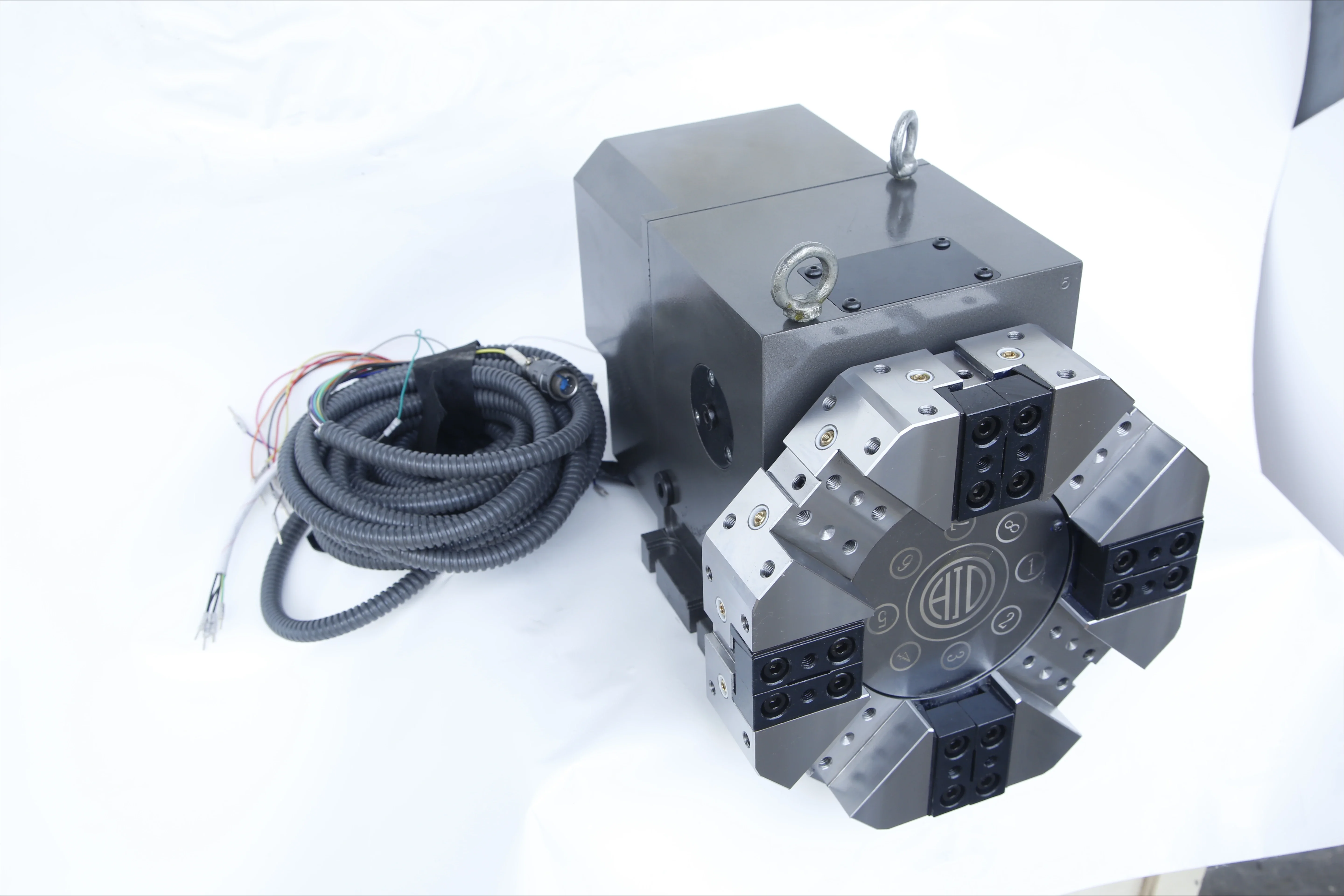 

Turret 8 Station Electric Servo Horizontal Tool Turret for CNC Lathe HAK31080-8 TURRET LIVE TOOL POST