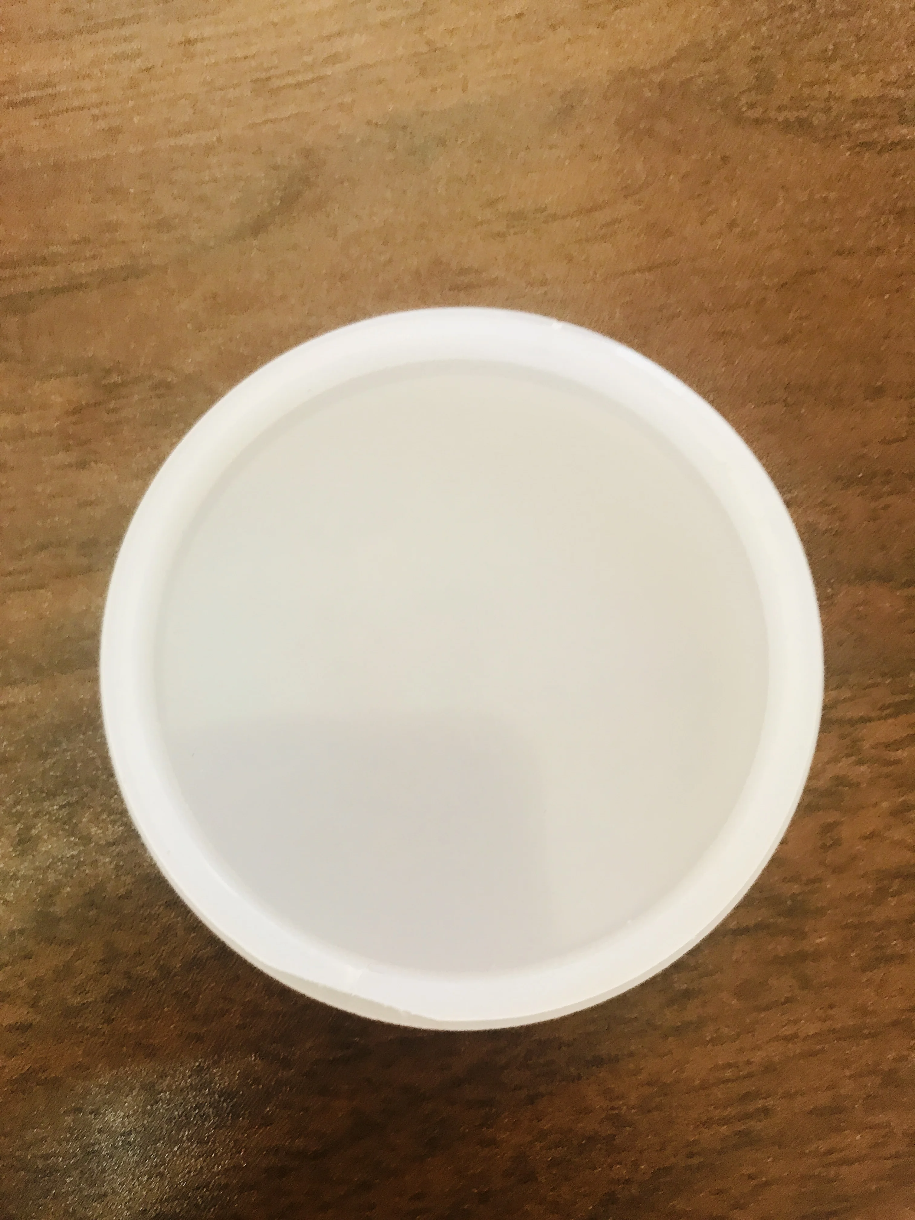 

Современный акриловый абажур белый 1шт.