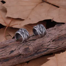 Stainless Steel Carved Feather Pattern Tiny Clip Earring Female Fashion Non-piercing Ear Cuff Jewelry Wedding Party Club Gift
