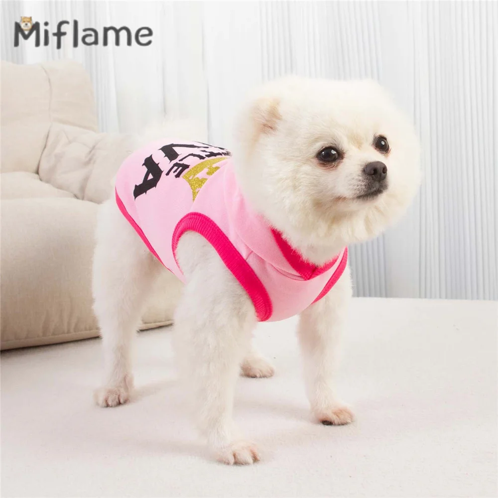 Miflame Hooded Small Dogs Hoodies Sleeveless Pet Winter Vests Outfits Princess Dogs Girls Costume Cute Puppy Clothing Outwears