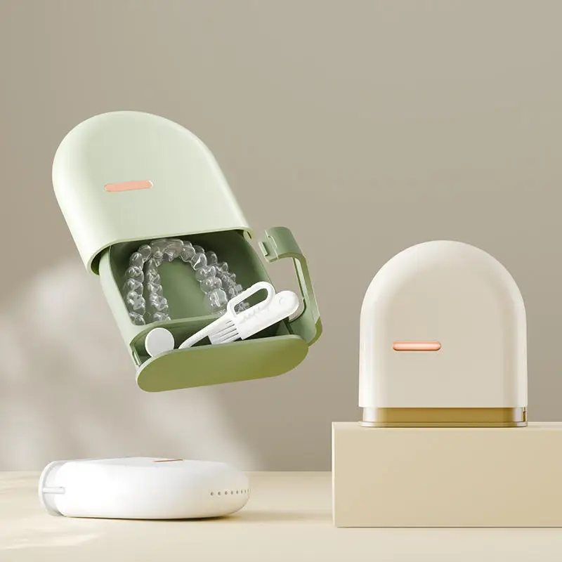 

Portable Mouth Guard Box Retainer Case Oral Cleaning False Teeth Denture Storage Box Teeth Aligner Braces Box Excluding Brushes