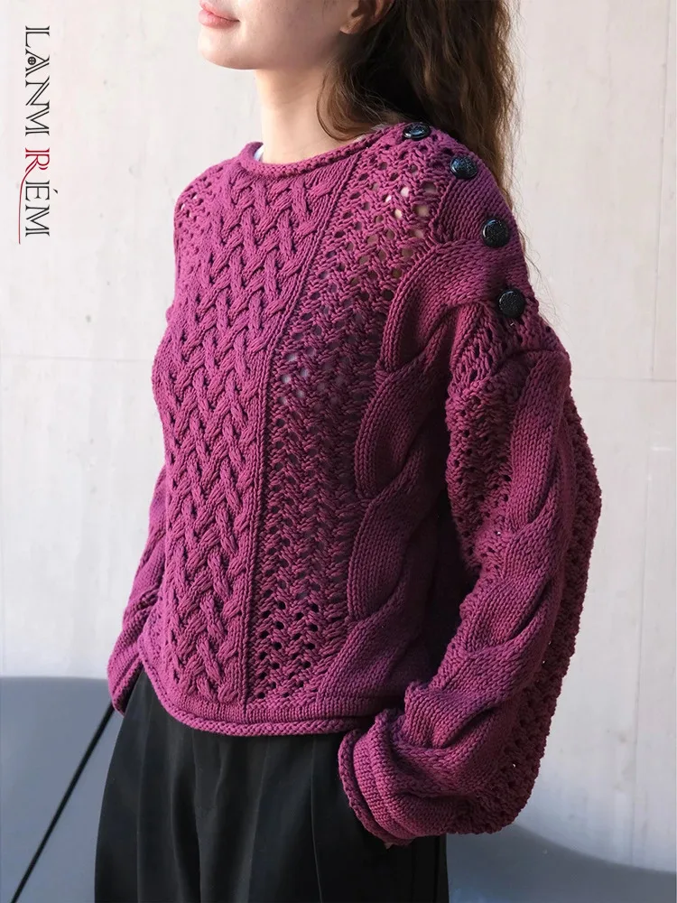 

[LANMREM] Button Design Hollow Out Knitting Sweater For Women Round Neck Long Sleeve Office Lady Tops 2025 Spring New 26C148