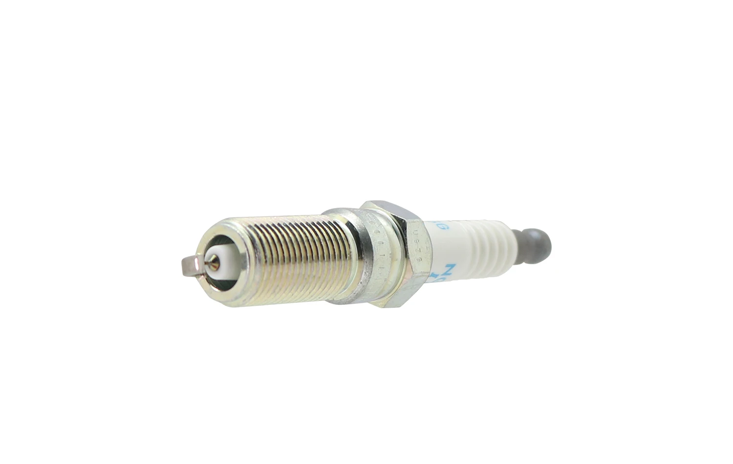 4Pcs Iridium Platinum Spark plug ILTR6G8G 96621 is suitable for the new Fox Escape Bo Win