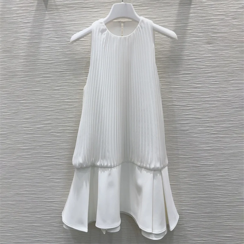 

Womens dresses New summer 2025 ruffled slim mini dress Sexy off shoulder sleeveless short dresses Casual versatile pleated dress