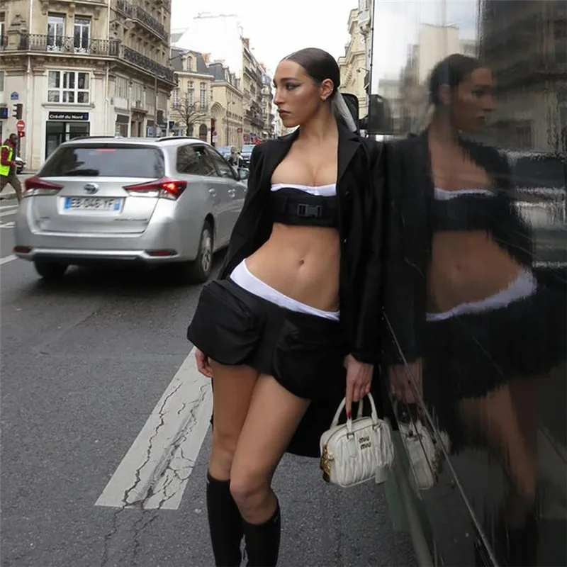 

Лето 2023, новый женский модный модный уличный персонализированный универсальный жилет с короткой юбкой, комплект