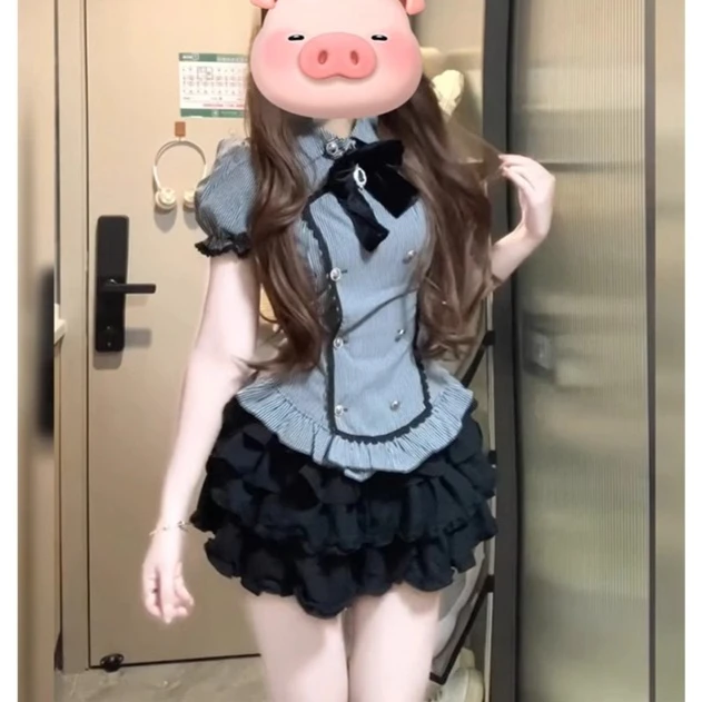 College Style Slimming Suit Dress for Women Summer 2025 New Design Short Sleeve Shirt + Layered Short Skirt Two-Piece Sets