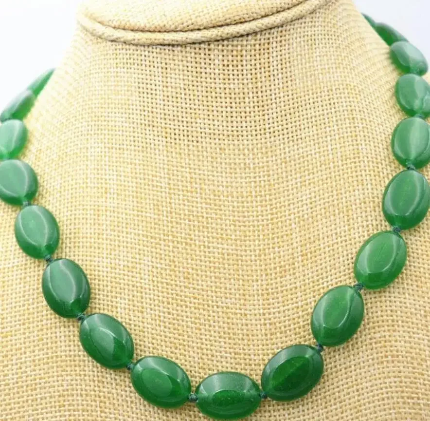 

Green Emerald Gemstones Oval Beads Necklace 18" AAA New 13x18mm