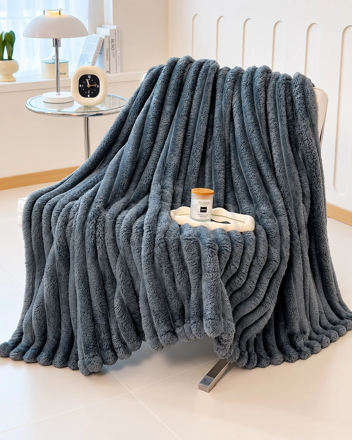 Thick Warm Wide Striped Flannel Blanket Solid Color Soft Fluffy Plush Throws for Sofa Bed Office Travel Multifunctional Blanket