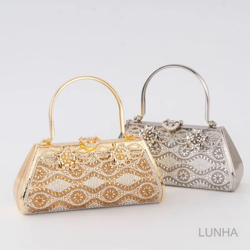 

Women's Evening Bag Top-handle Box Handbag Luxury Rhinestone Flower Dinner Bag Wedding Ceremonial Banquet Party Gold Silver