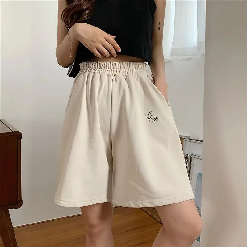 Women Summer Korean Elastic Waist Casual Beach Party version clothing size High waist Moon Embroidery Movement Shorts