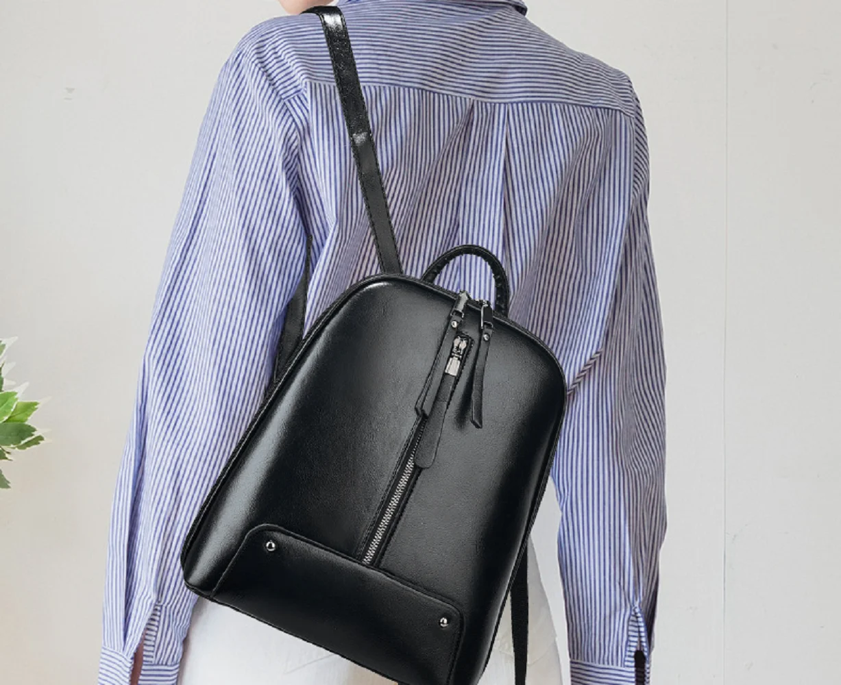 2025 New Women's Fashion High Quality Leather Travel Backpacks Vintage Large Capacity Shoulder Bags Totes Laptop School Bag