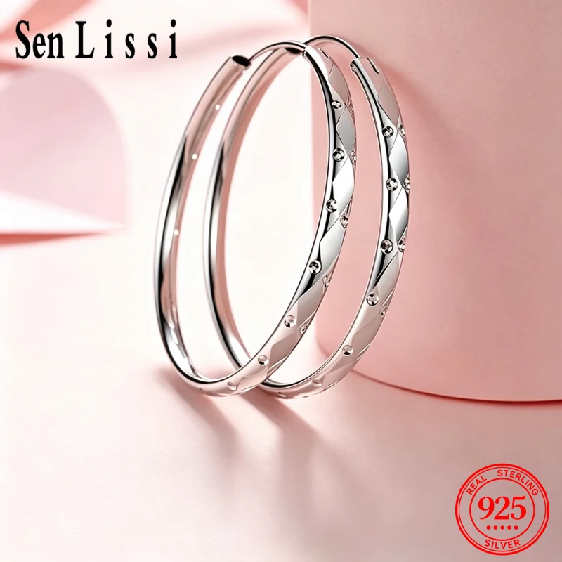 Senlissi, pendientes grandes de aro de plata de ley 925 para mujer, con baño de oro de 18 quilates y diseño de círculo tallado, ideales para bodas, fiestas y como regalo de joyería fina.