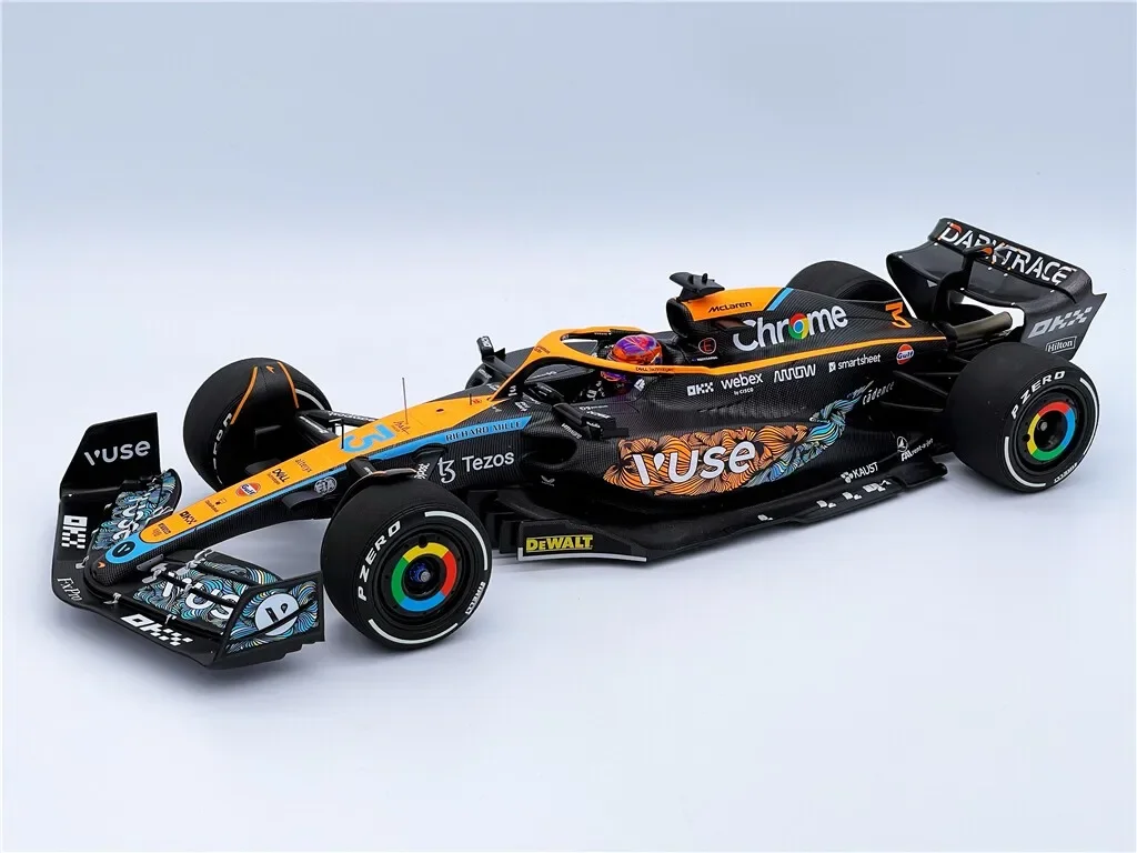 Minichamps 1:18 F1 MCL36 Ricardo Abu Dhabi 2022 Simulation Limited Edition Resin Metal Static Car Model Toy Gift