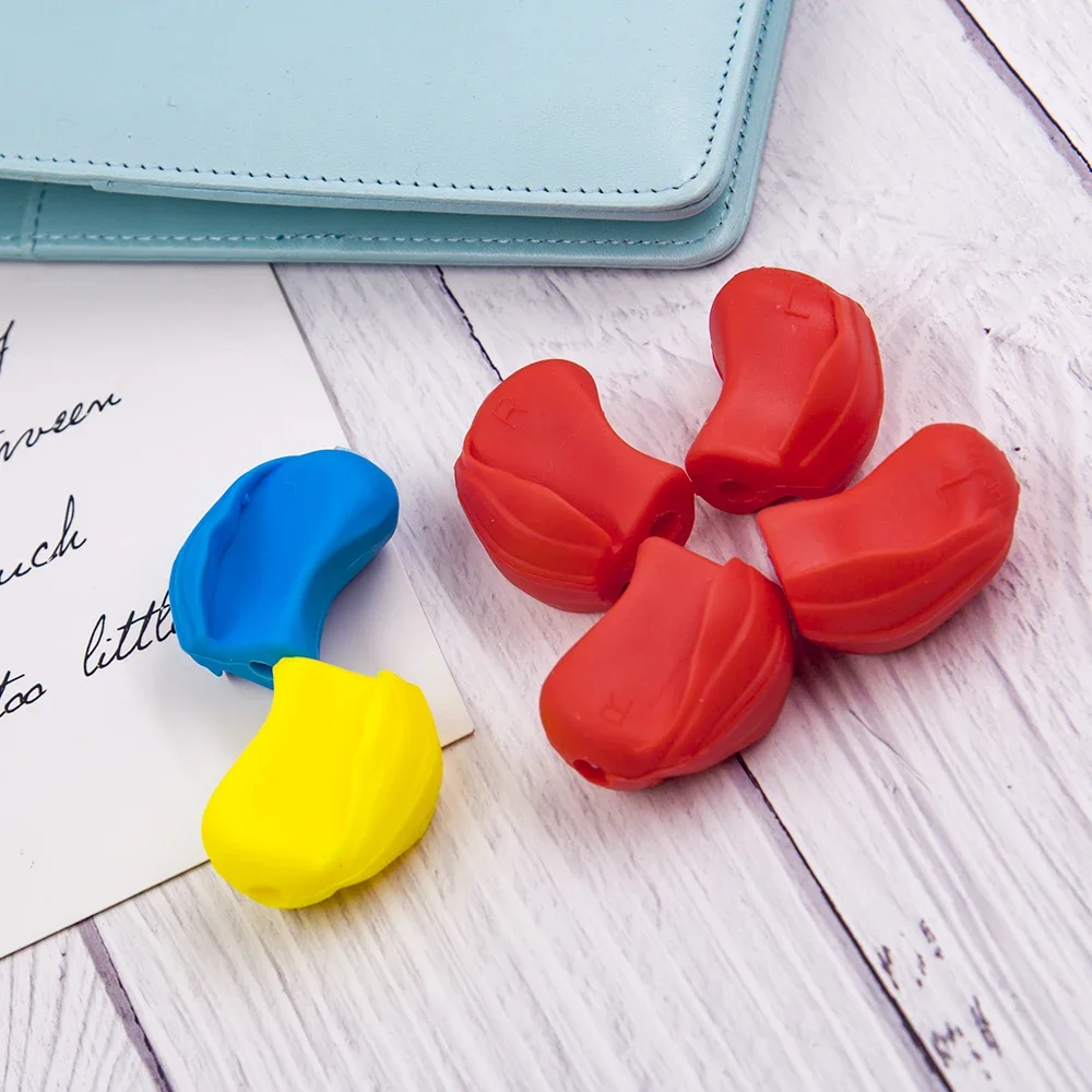 Pencil Holder 3pcs/set Silicone Grips Posture Learning Writing Tool Correction Device Pencil Grasp Writing Aid Grip Stationery