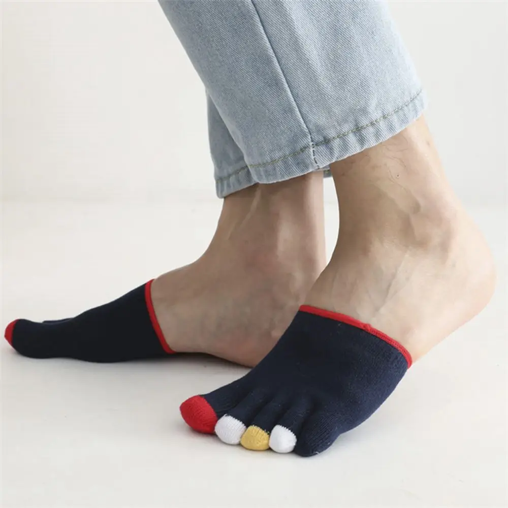 Chaussettes invisibles d'été antidérapantes fines pour hommes, couvre-orteils en coton, demi-pied, chaussettes à bout fendu, chaussettes à cinq doigts