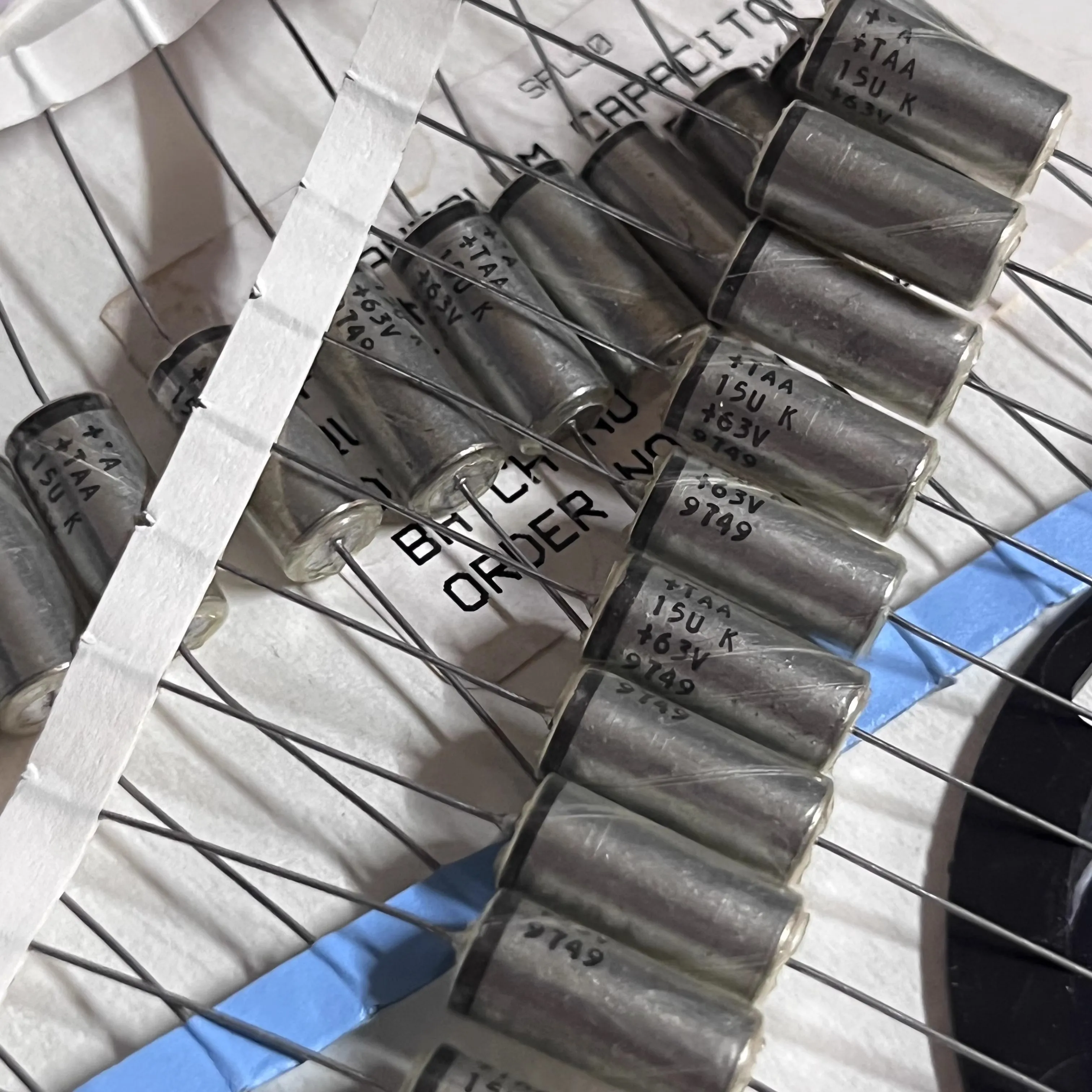 2 шт./новый американский TAAD15K63K 156K 15 мкФ 63 В аудио танталовый конденсатор танталовый электролитический конденсатор